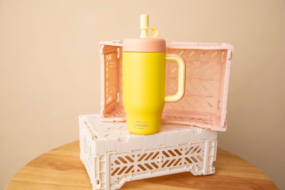 SipnJoy - HandleHug Tumbler | 550 ml - Sarı