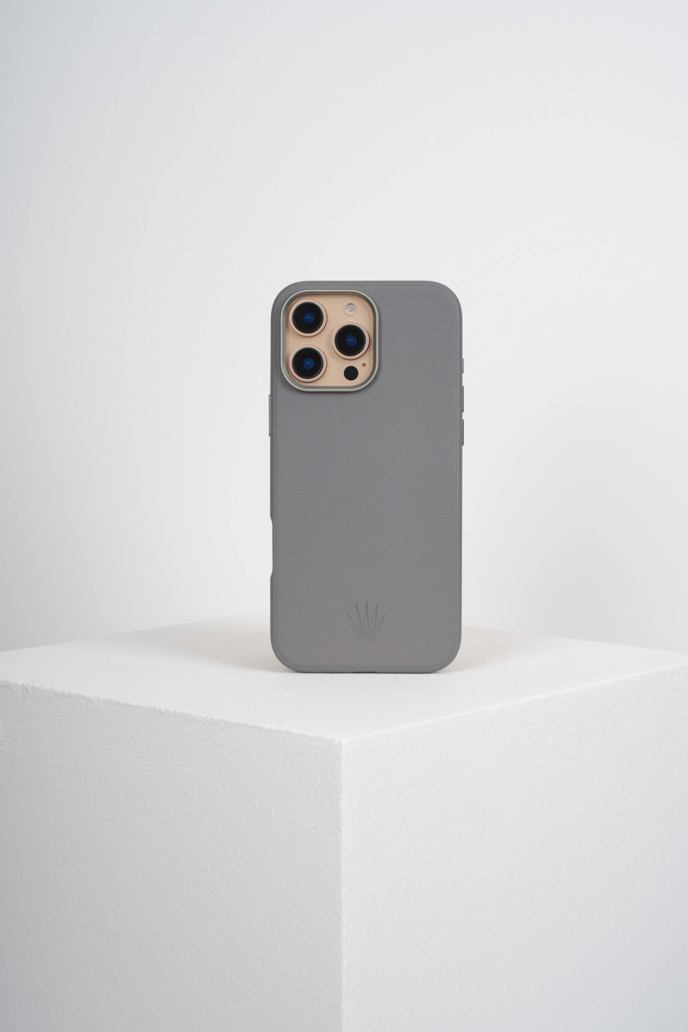 Luxe Iphone 16 Pro Max Gri Kılıf Magsafe Özellikli Deri Kılıf