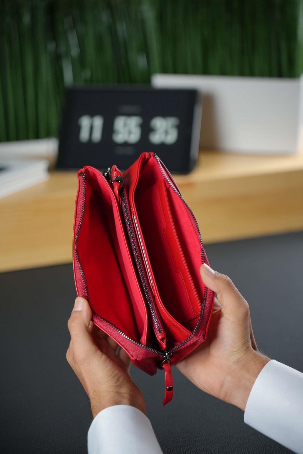 Hakiki Deri Kırmızı Laptop & Evrak Çantası Çelik Fermuarlı Seyahat ve İş Organizatör Oxford