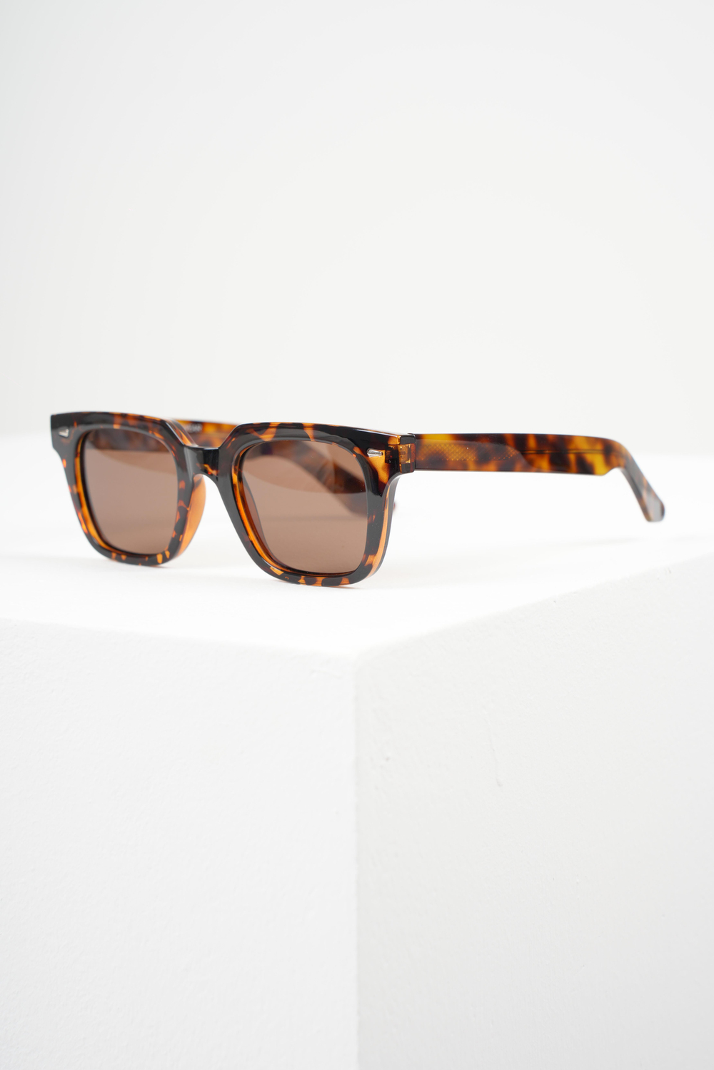 ROYAL EYEWEAR RE31105 LEOPAR POLARIZE GÜNEŞ GÖZLÜĞÜ