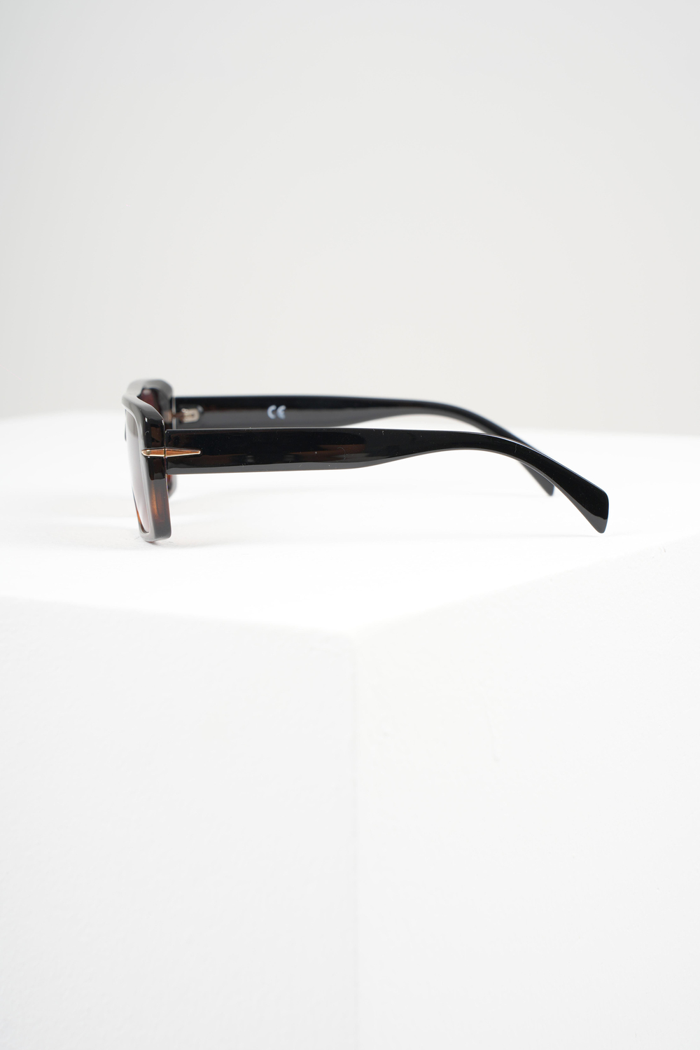 ROYAL EYEWEAR RE7063 KAHVERENGİ GÜNEŞ GÖZLÜĞÜ