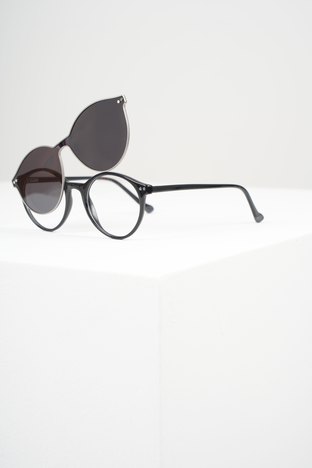 ROYAL EYEWEAR RE98002 SİYAH UNISEX GÜNEŞ GÖZLÜĞÜ