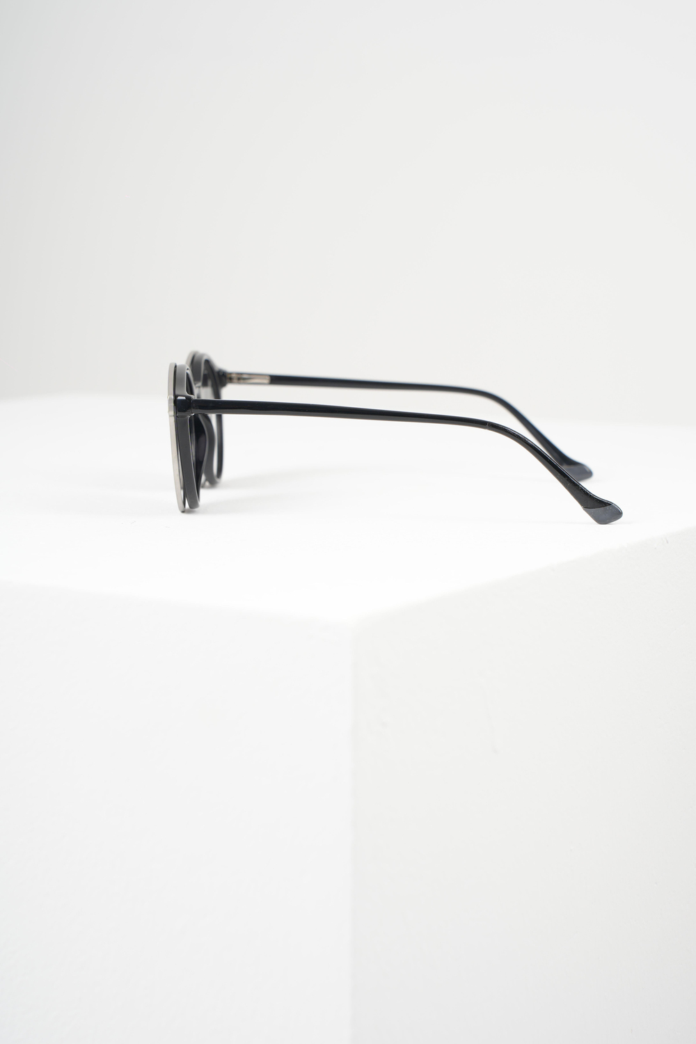 ROYAL EYEWEAR RE98002 SİYAH UNISEX GÜNEŞ GÖZLÜĞÜ