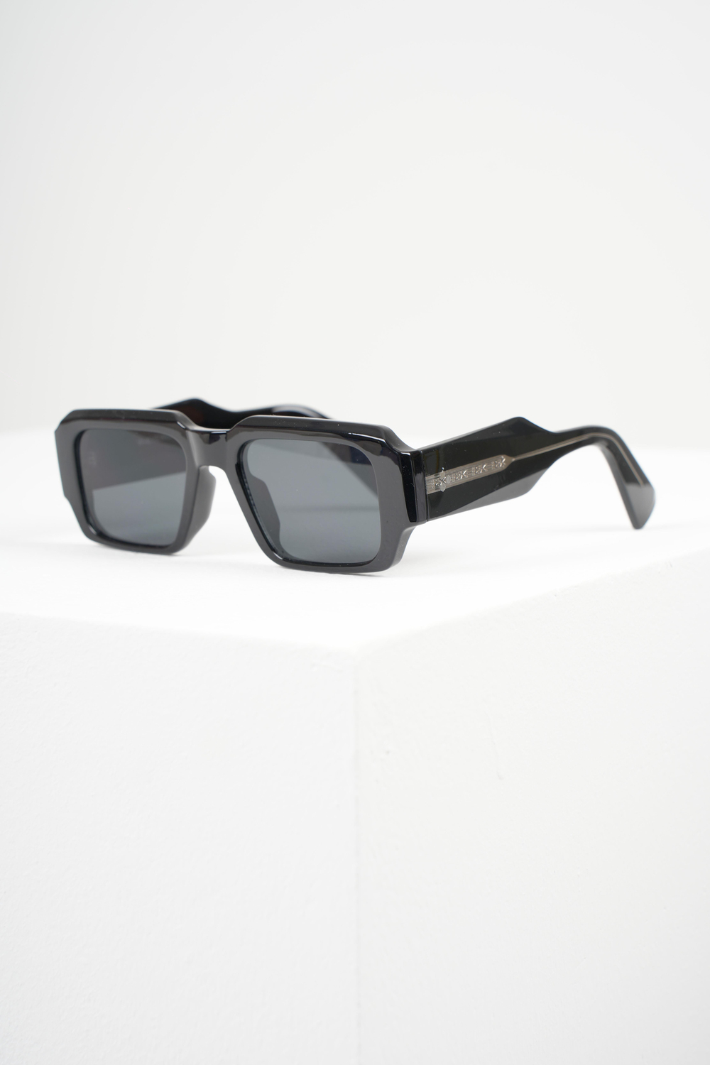 ROYAL EYEWEAR RE9888 SİYAH UNISEX GÜNEŞ GÖZLÜĞÜ
