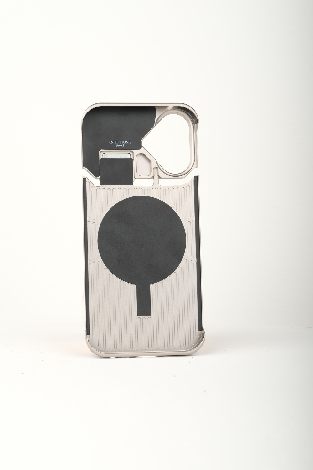 Therock iPhone 16 Siyah Manyetik Özellikli Alüminyum Alaşımlı Hakiki Deri,Kokulu Metal Kızaklı Telefon Kılıfı