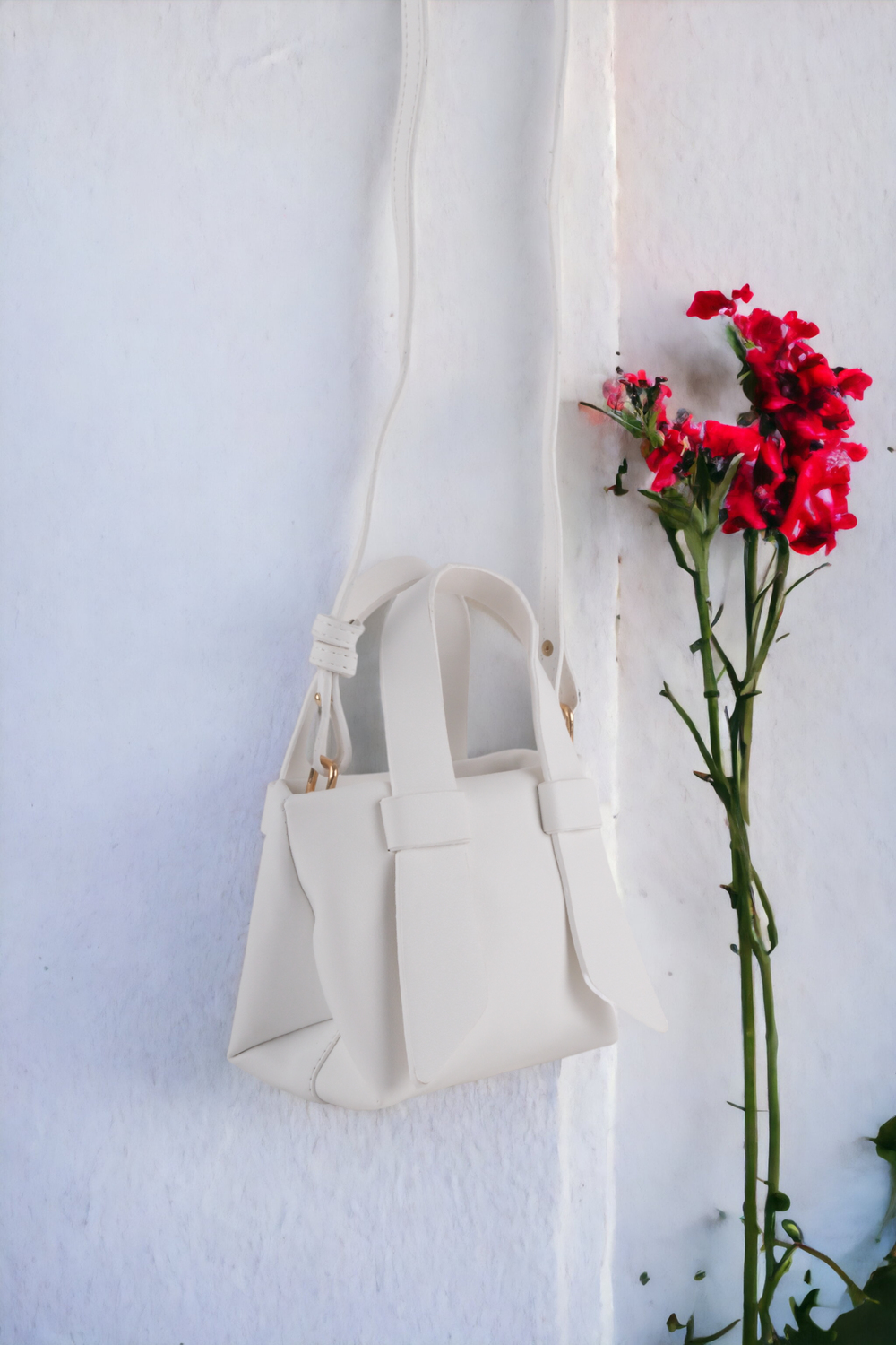 WOMAN SHOULDER BAG WHITE LA GARDE
