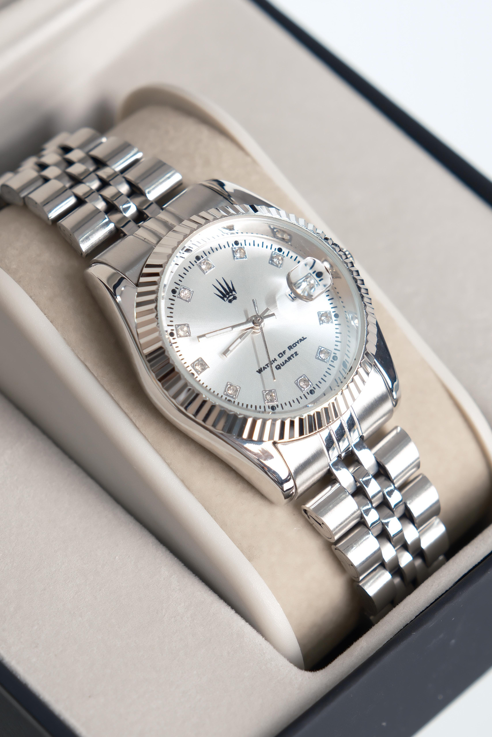 Svet Luxe Silver White Kadın Çelik Kol Saati   Kadın SaatWATCHOFROYALsvetSvet Luxe Silver White Kadın Çelik Kol Saati   