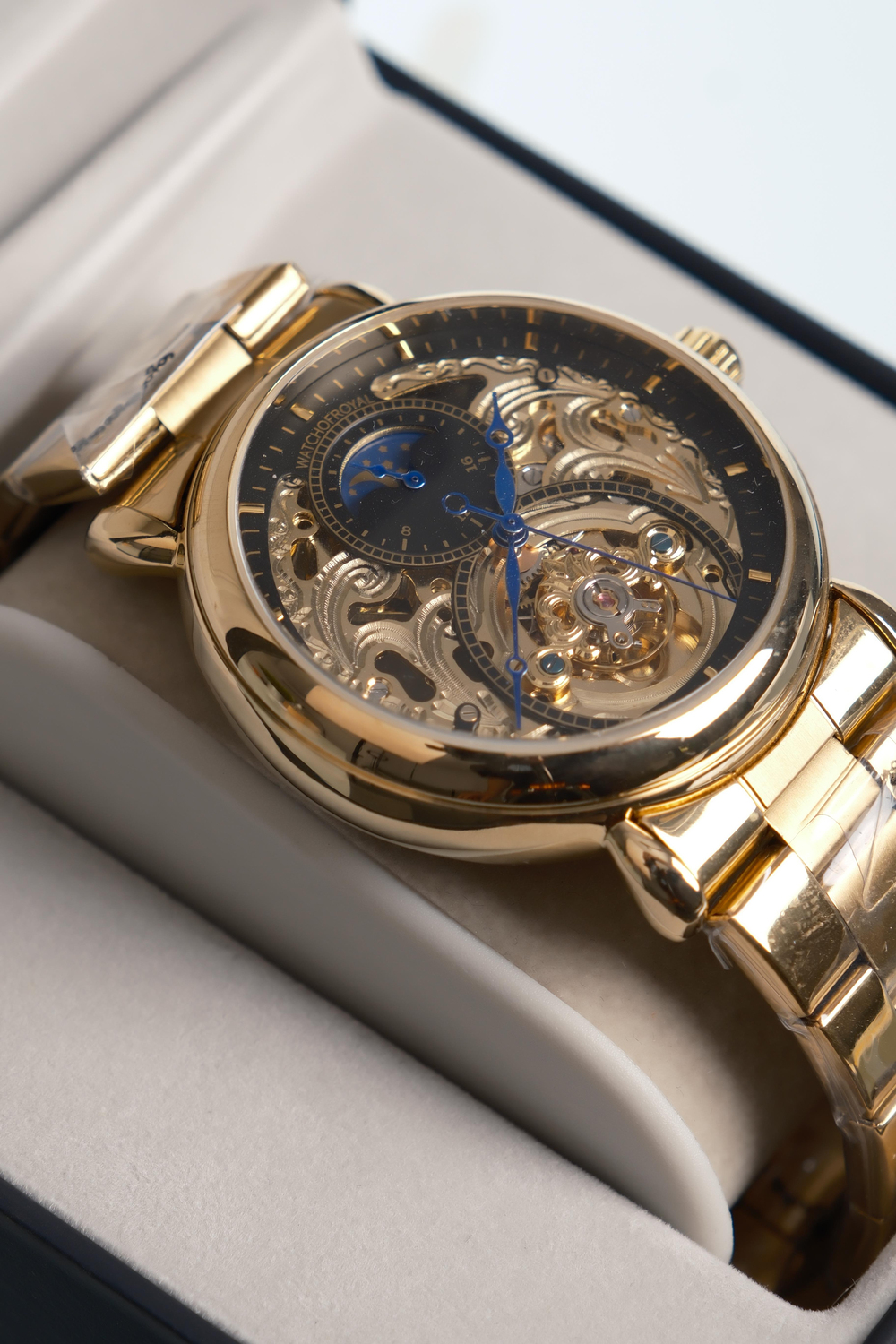 GENEVE TOURBILLON GOLD WATCH