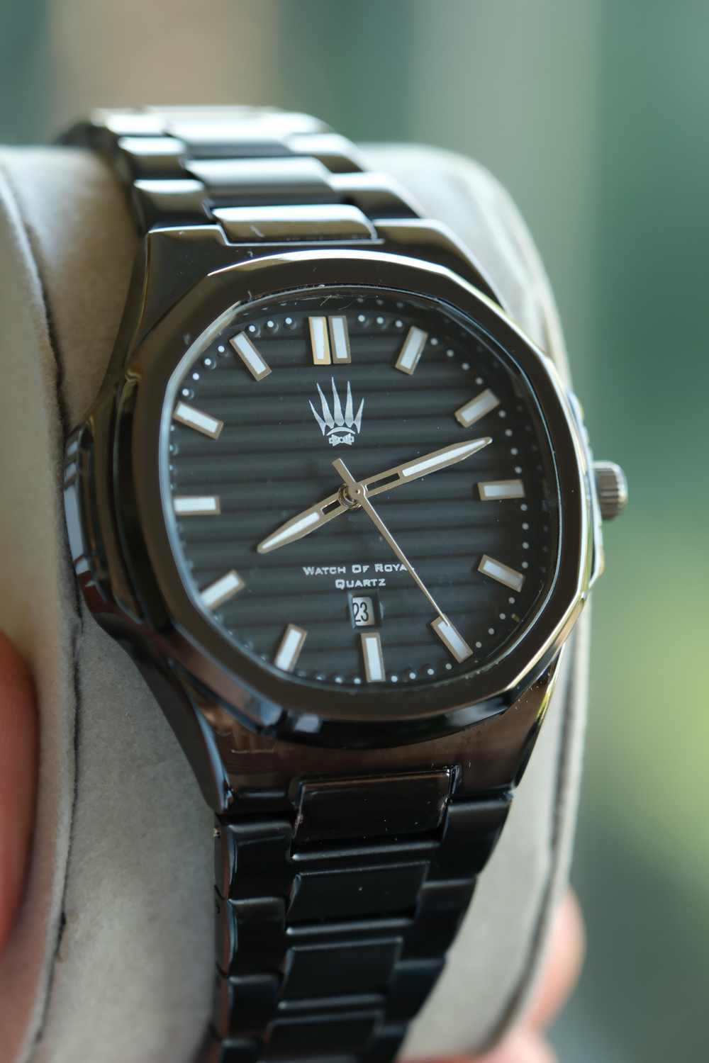 Novatick Siyah Kol Saati