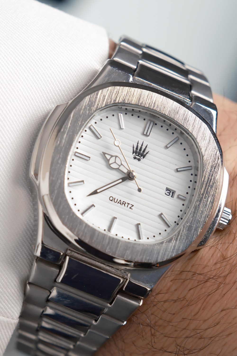 Wolf Silver White Kol Saati