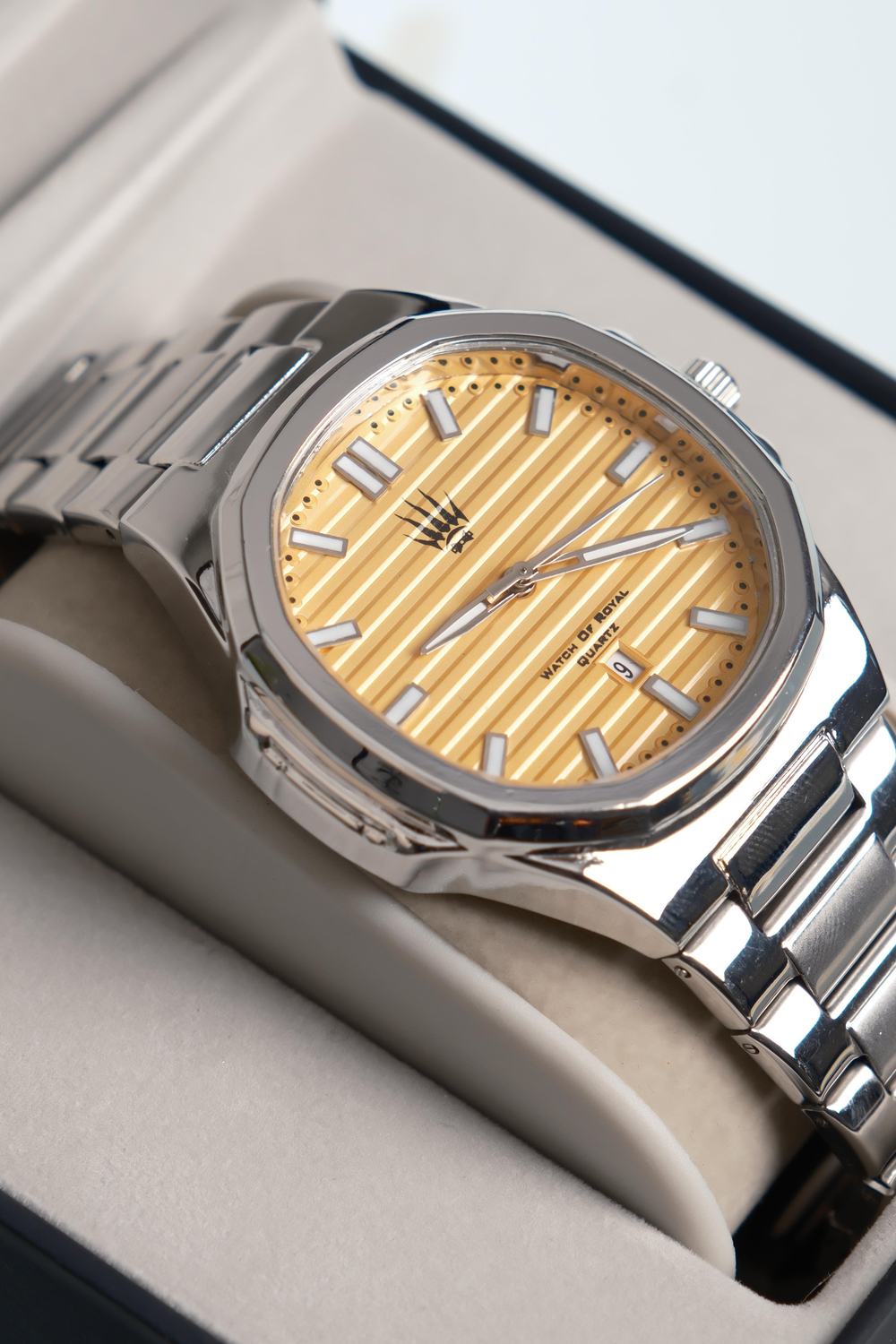 Novatick Silver Sarı Kol Saati