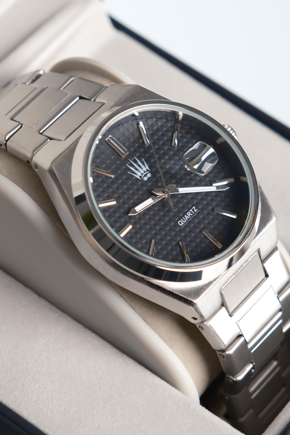 Vortex Silver Black Çelik Kol Saati