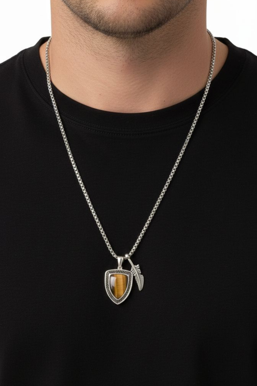 Dark Knight Silver Yellow Çelik KolyeKolyeWATCHOFROYALDark KnightDark Knight Silver Yellow Çelik Kolye