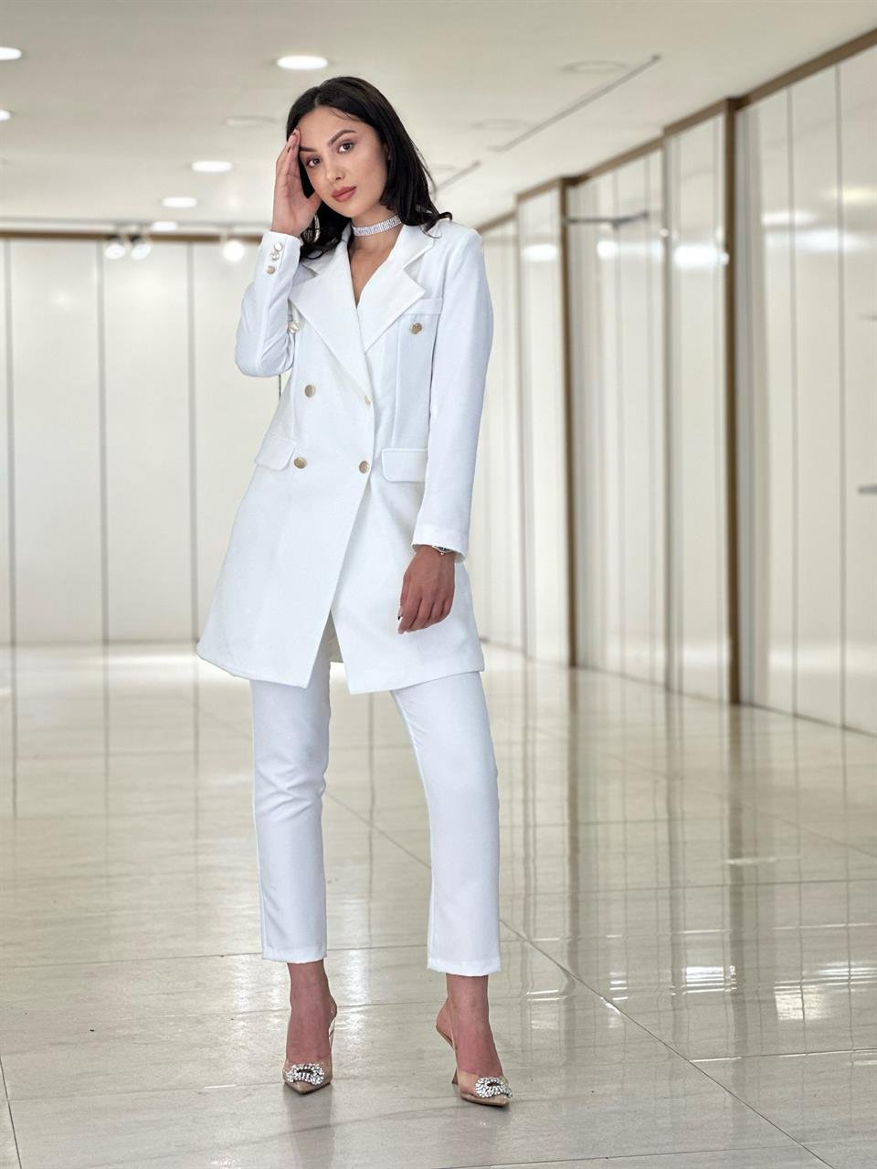 Vücuda Oturan Kruvaze Blazer Takım Uzun- BEYAZ