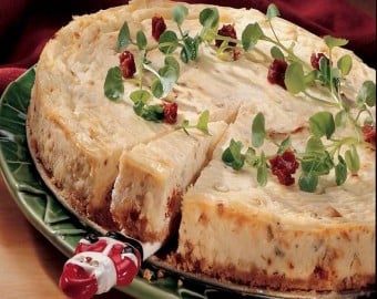 Havarti Peynirli ve Güneşte Kurutulmuş Domatesli Cheesecake