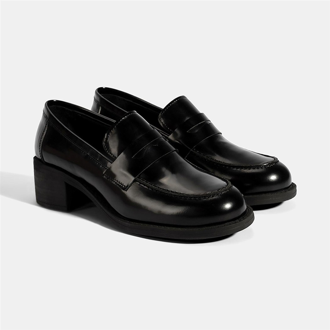 Kadın Siyah Topuklu Deri Loafer