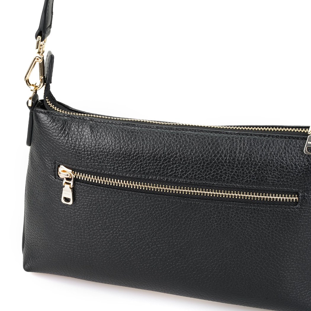 Akele Siyah Kadın Deri Postacı Çantası