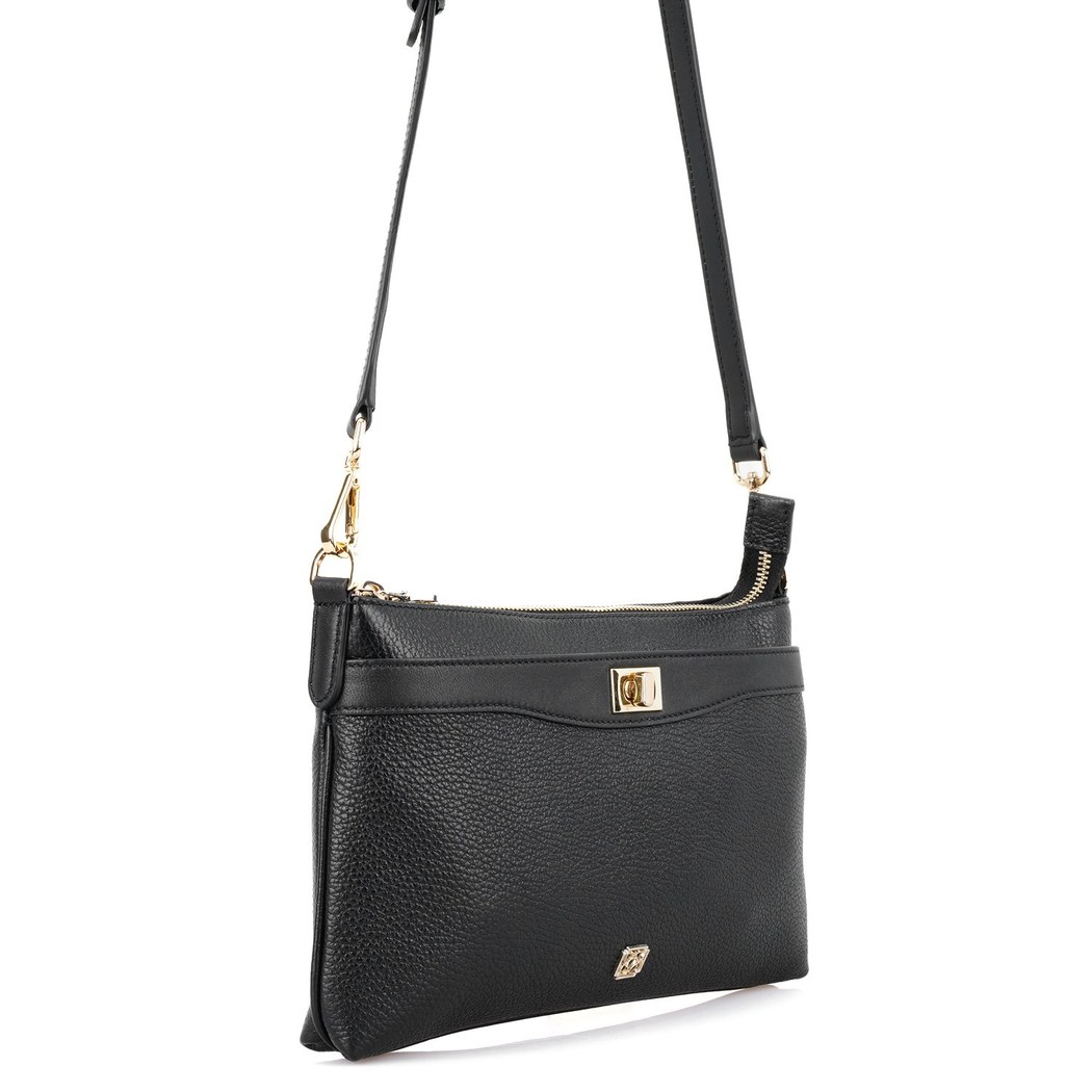 Akele Siyah Kadın Deri Postacı Çantası