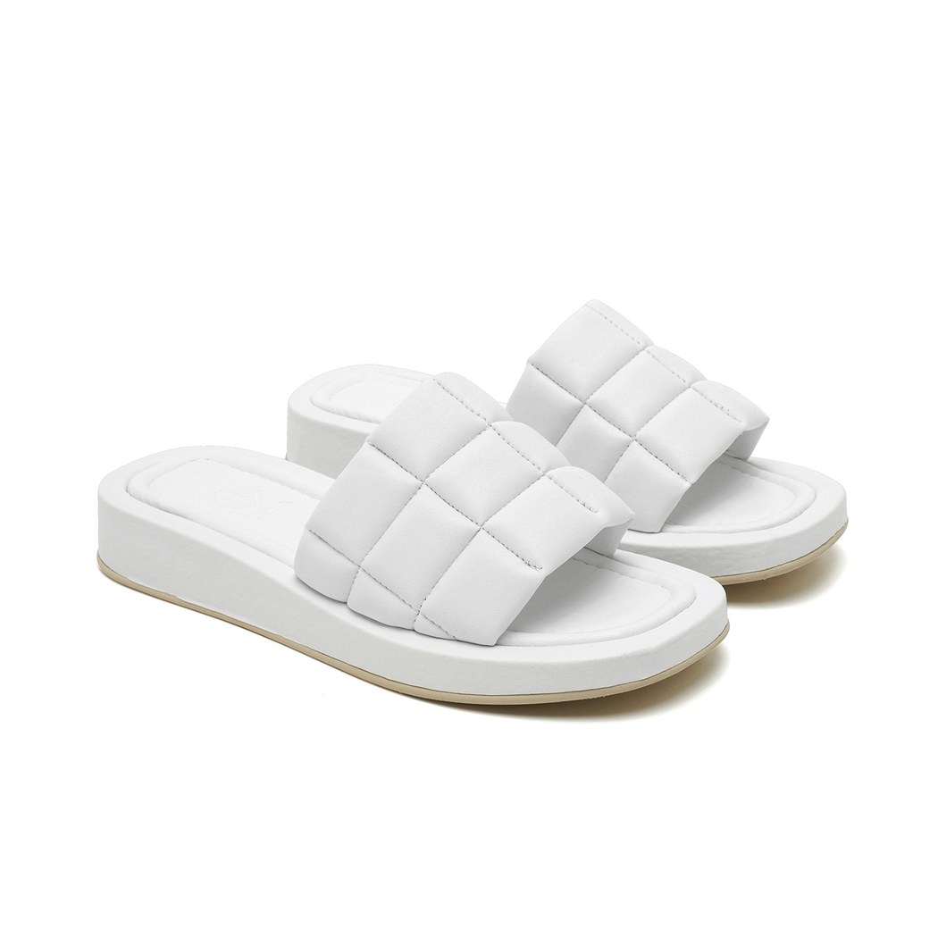 Amelie Beyaz Kadın Puffer Kapitone Terlik