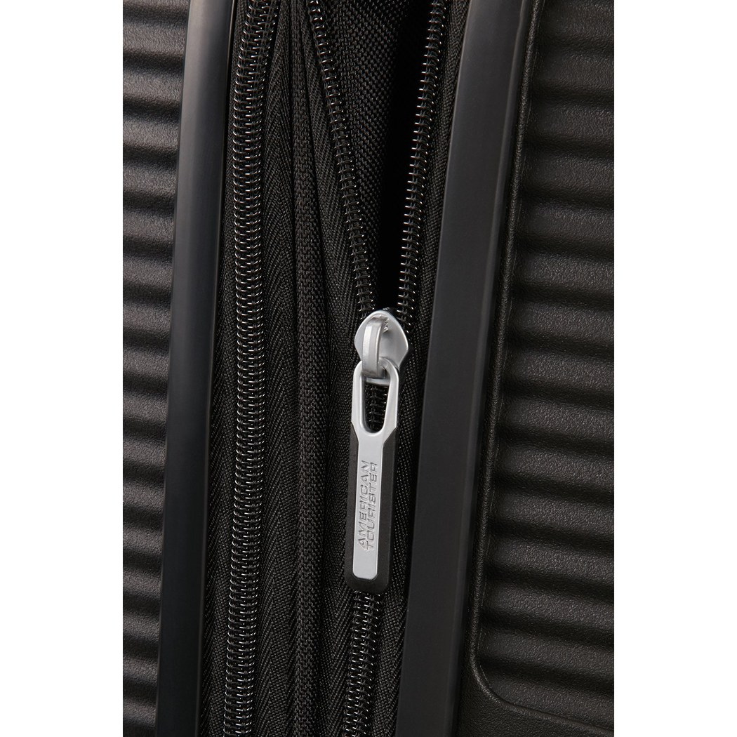 American Tourister Soundbox - 55 cm Kabin Boy Sert Valiz