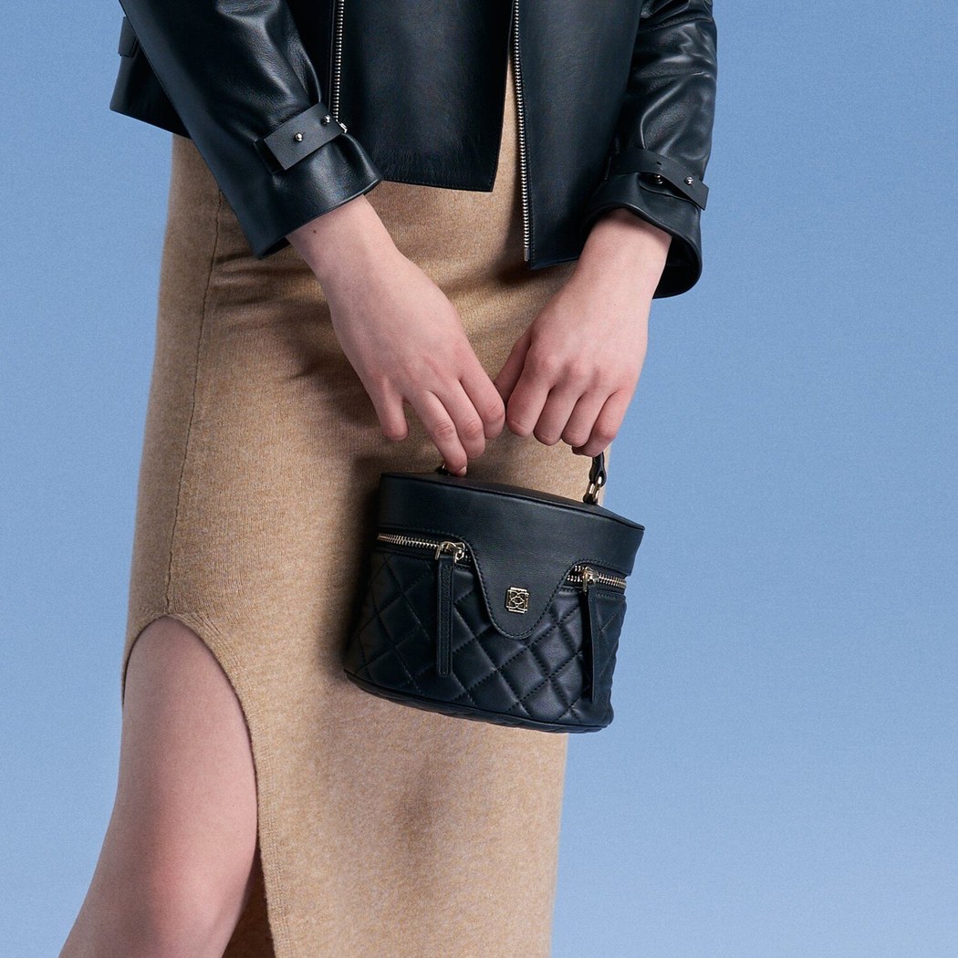 Azelie Siyah Kadın Kapitone Deri El Çantası