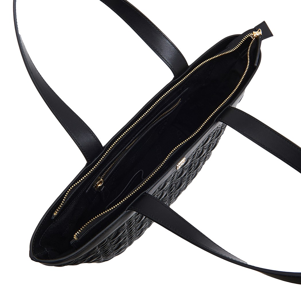 Basis Kadın Kapitoneli Deri Omuz Askılı Çanta