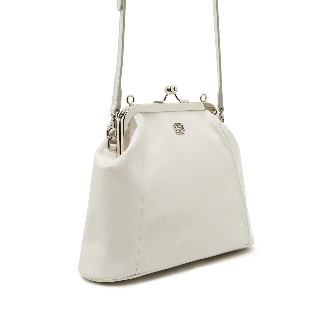 Betty Kadın Deri Omuz Askılı Çanta