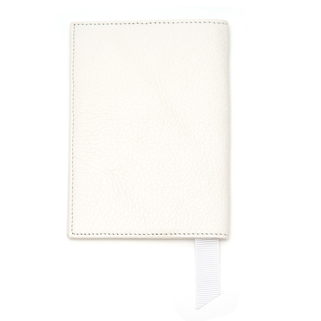 Beyaz Deri Pasaportluk