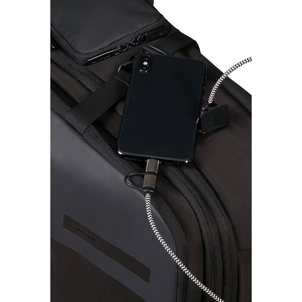 Biz2go - Körüklü Sırt Çantası 17.3