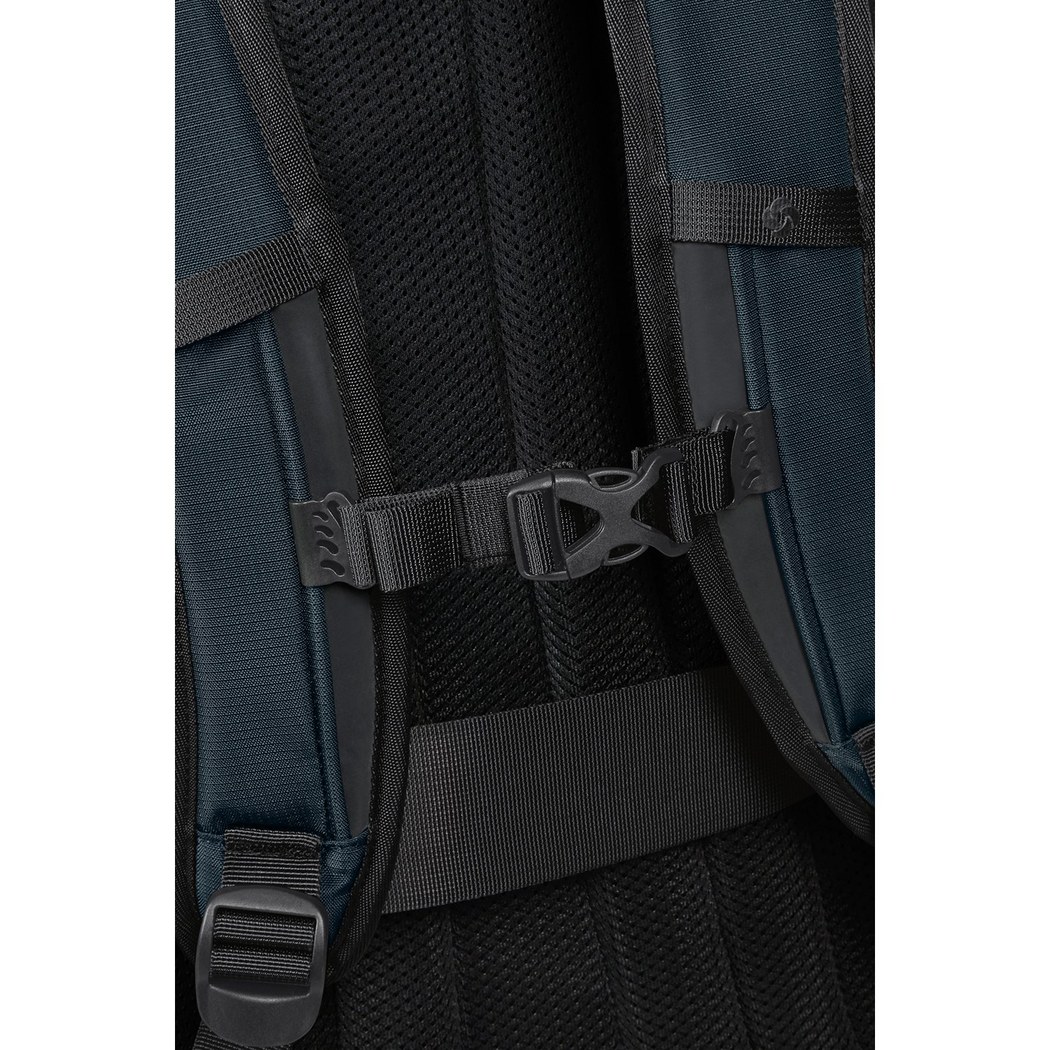 Biz2go - Körüklü Sırt Çantası 17.3