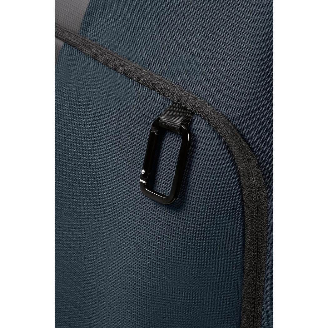 Biz2go - Körüklü Sırt Çantası 17.3