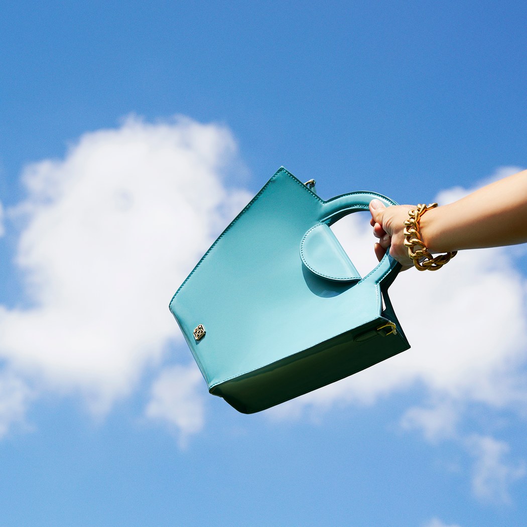 Botti Turkuaz Kadın Rugan Deri El Çantası