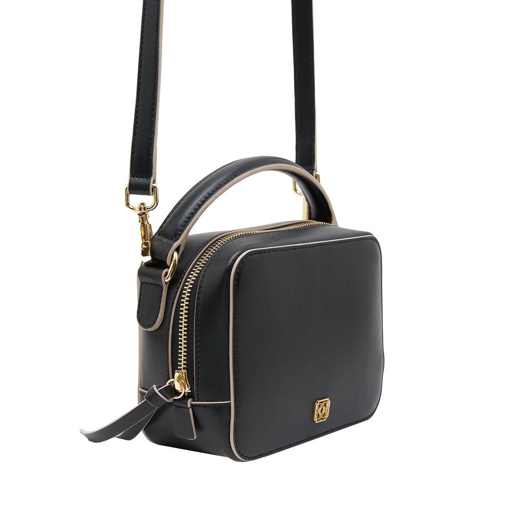 Brian Kadın Deri Omuz Askılı Çanta