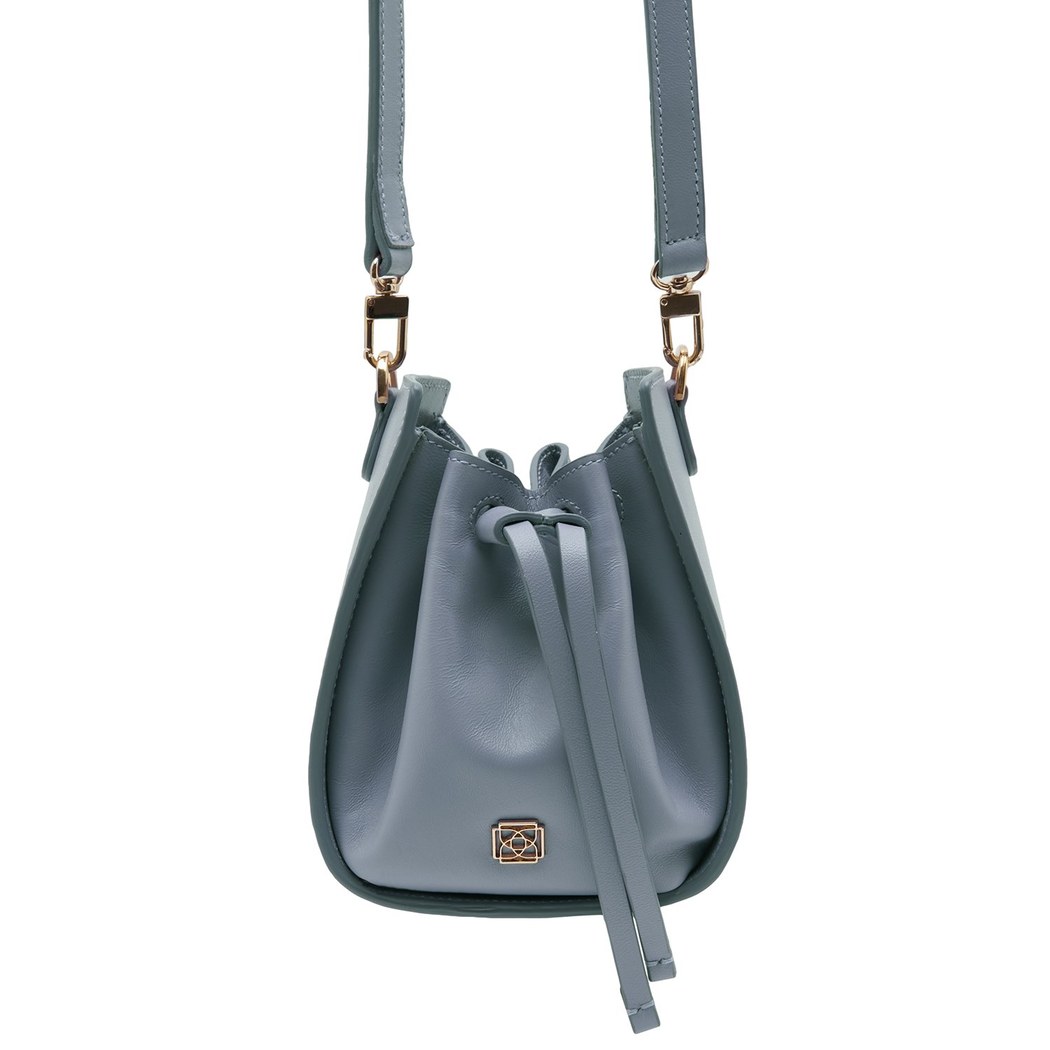 Camellia Kadın Deri Omuz Askılı Çanta