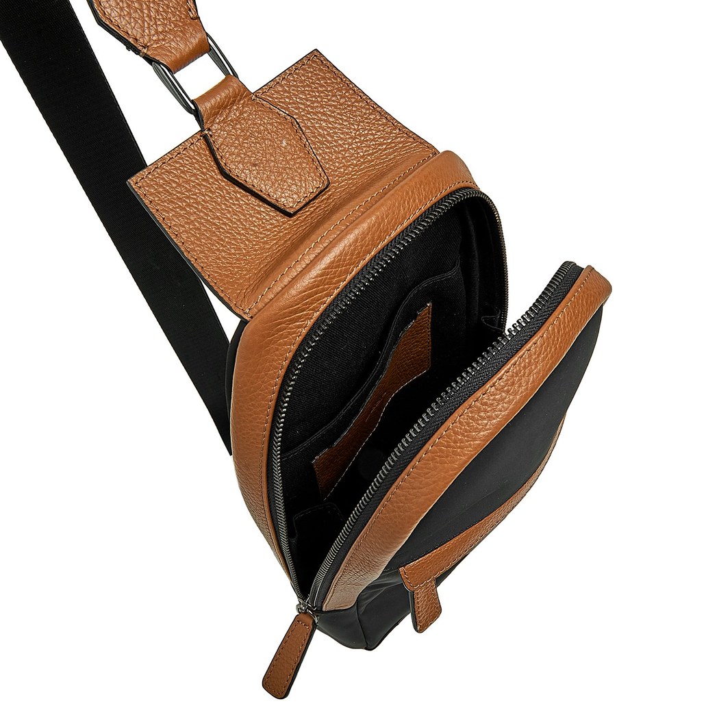 Daisy Deri Biyeli Çapraz Çanta