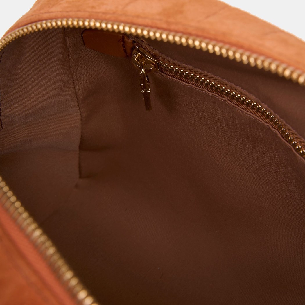 DE-13056 SS26 KADIN OMUZ ÇANTASI