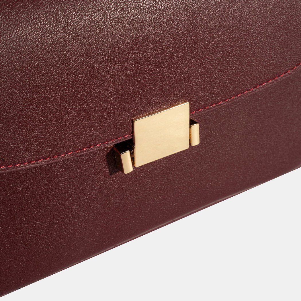 DRT-5414 AE25 KASIN OMUZ ÇANTASI