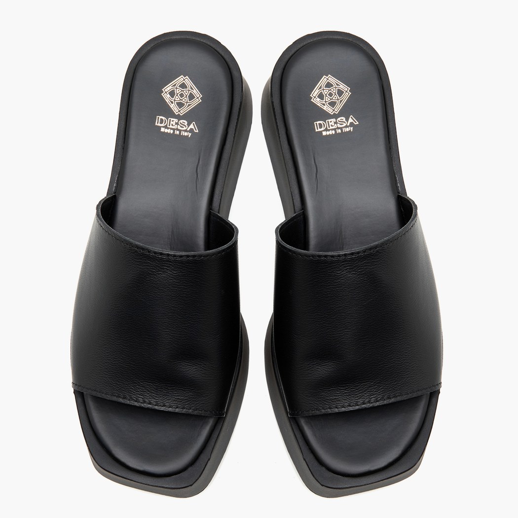 Edna Siyah Kadın Deri Terlik