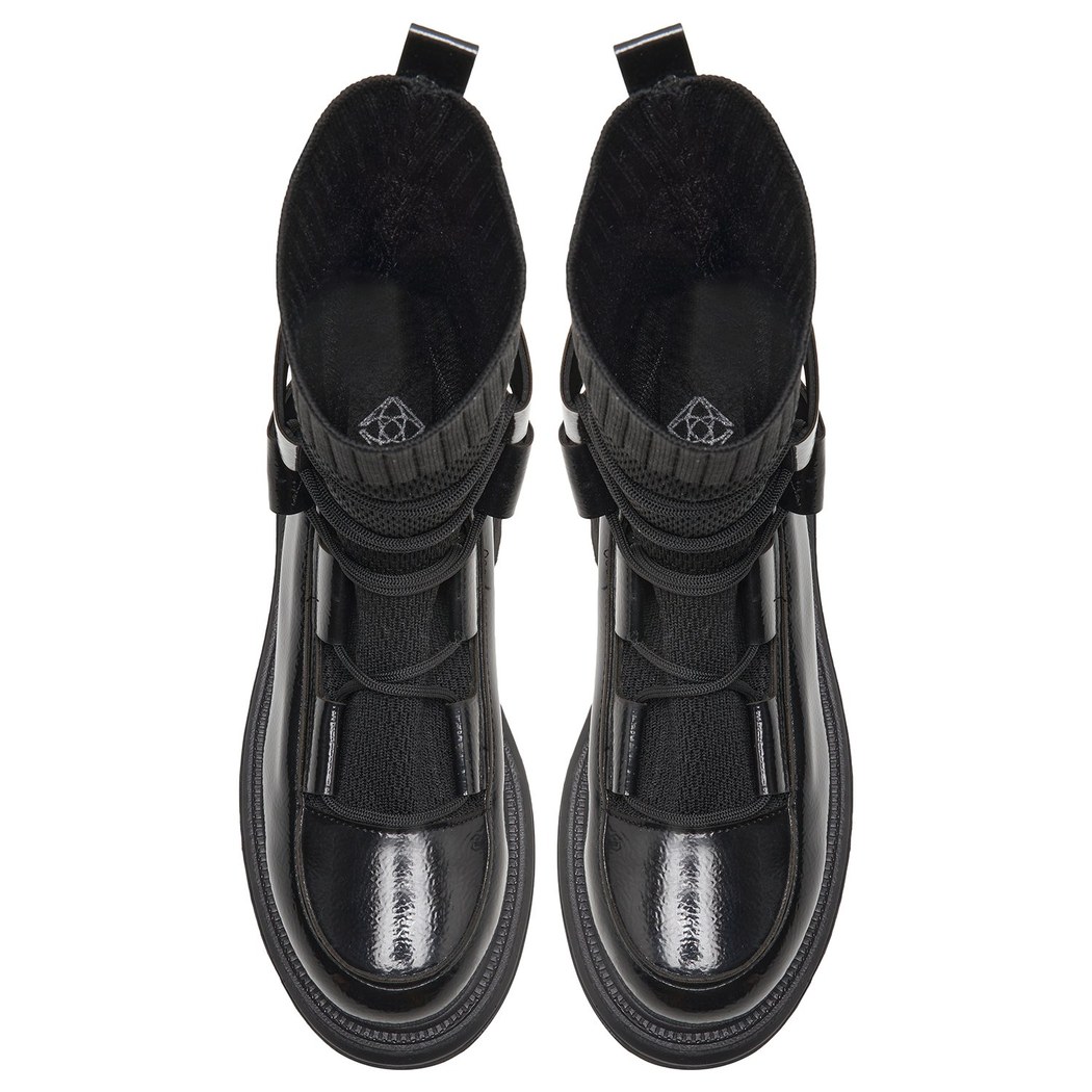 Eliz Siyah Kadın Bot