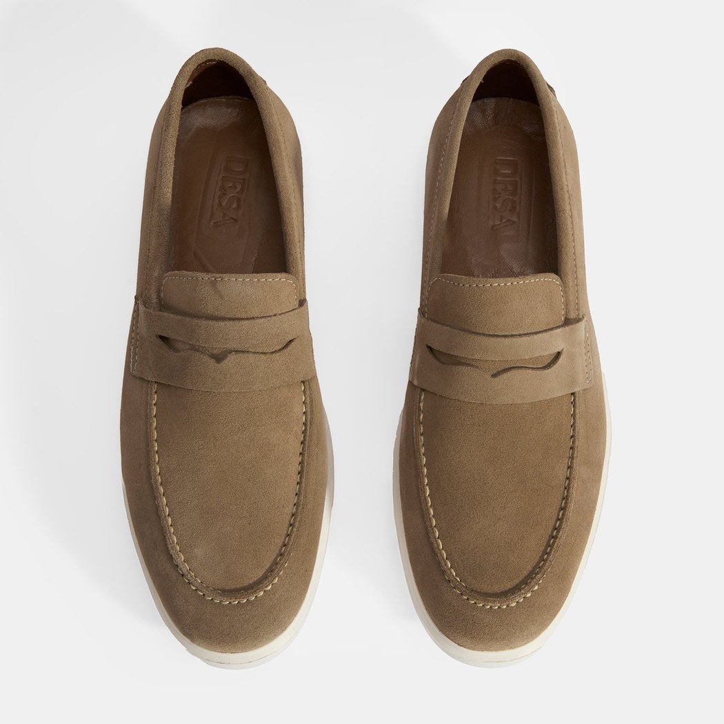 Erkek Bej Slip-On Süet Loafer