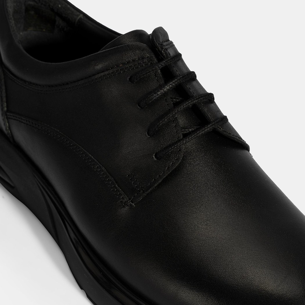 Erkek Siyah Bağcıklı Deri Günlük Ayakkabı