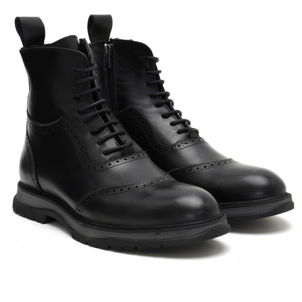 Evita Siyah Erkek Deri Bot