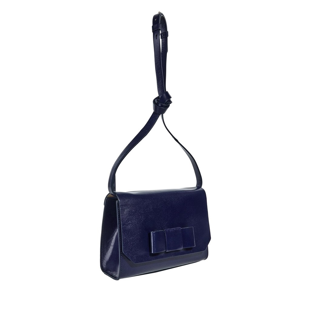 Fiyonklu Deri Çanta