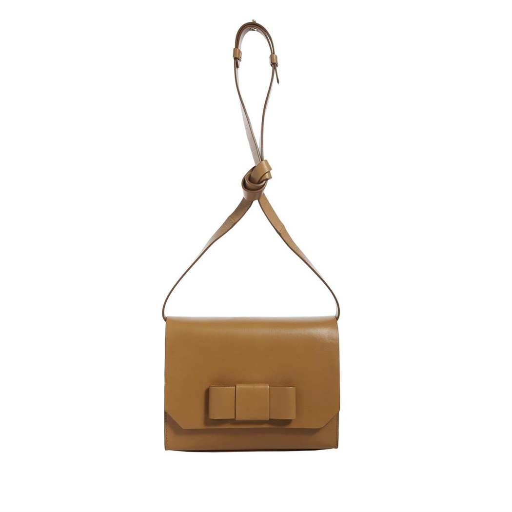 Fiyonklu Deri Çanta