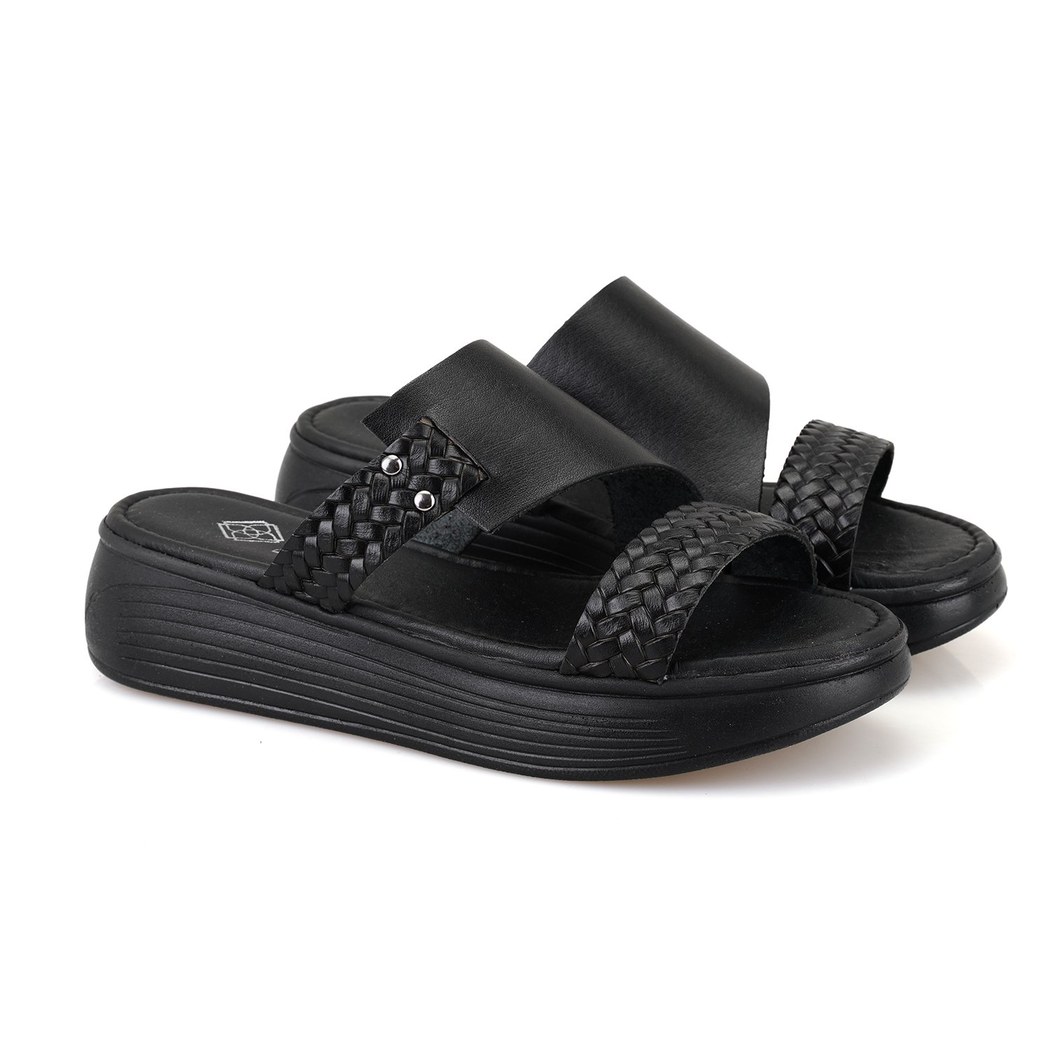 Gretta Siyah Kadın Dolgu Topuklu Deri Terlik