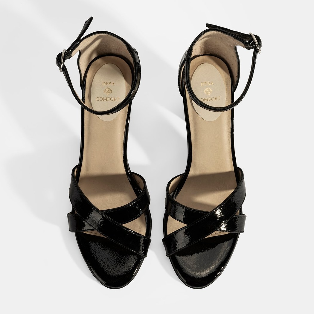 Hillary Siyah Kadın Ayarlanabilir Tokalı Topuklu DesaComfort Deri Sandalet