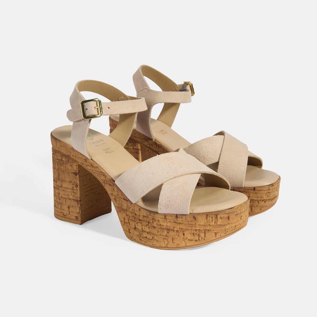 Kadın Bej Ayarlanabilir Tokalı Topuklu Süet Sandalet    