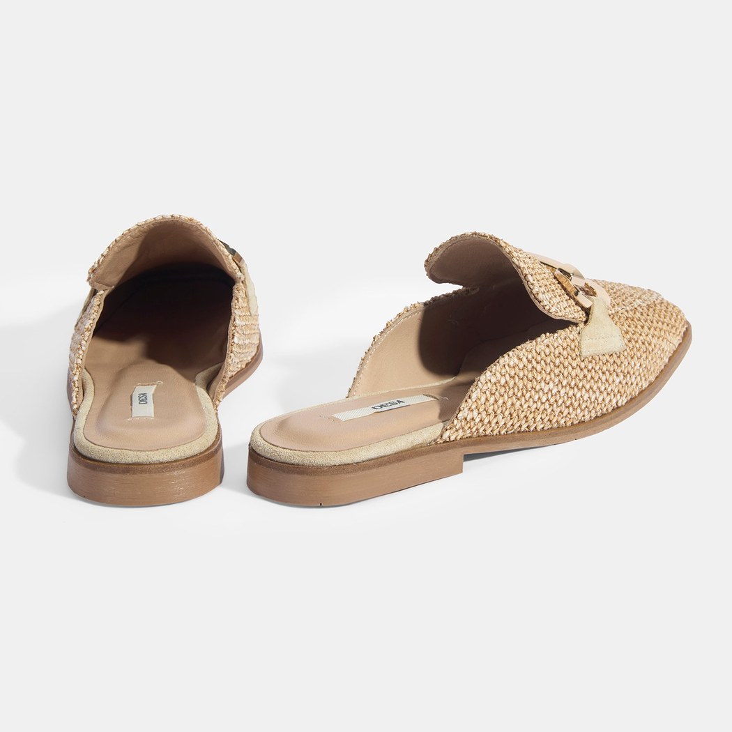 Kadın Bej Metal Aksesuarlı Hasır Terlik