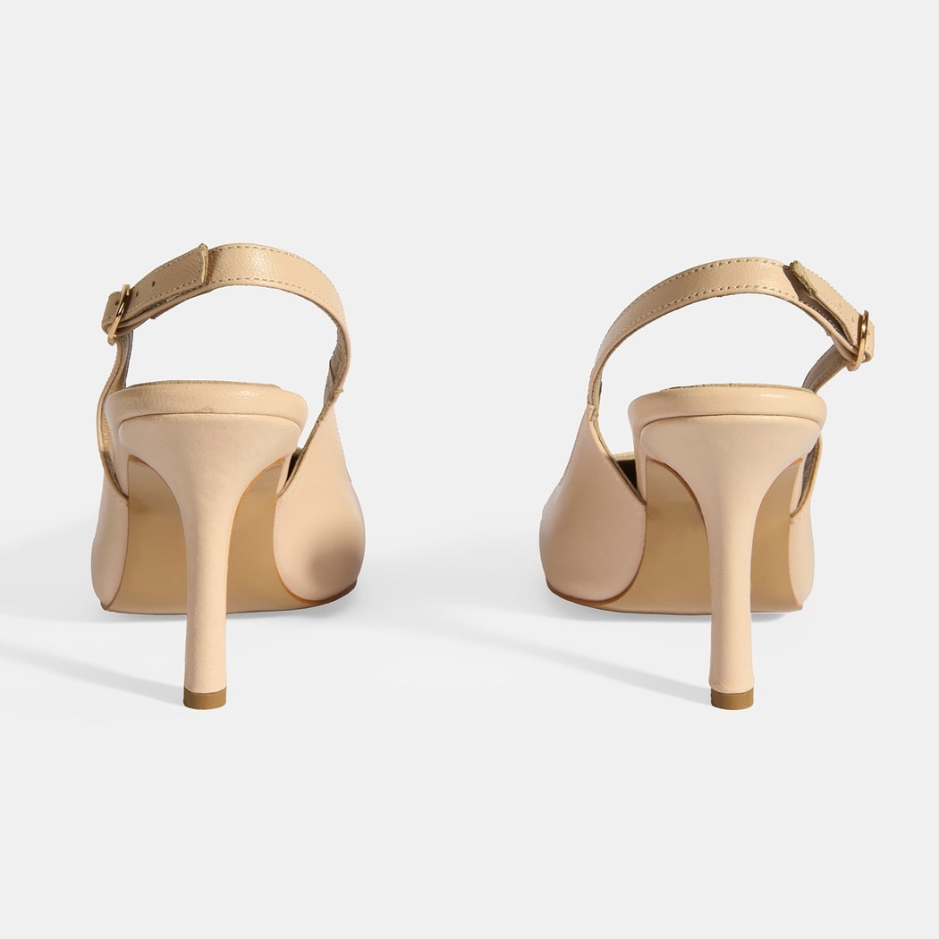 Kadın Bej Rugan Topuklu Klasik Ayakkabı