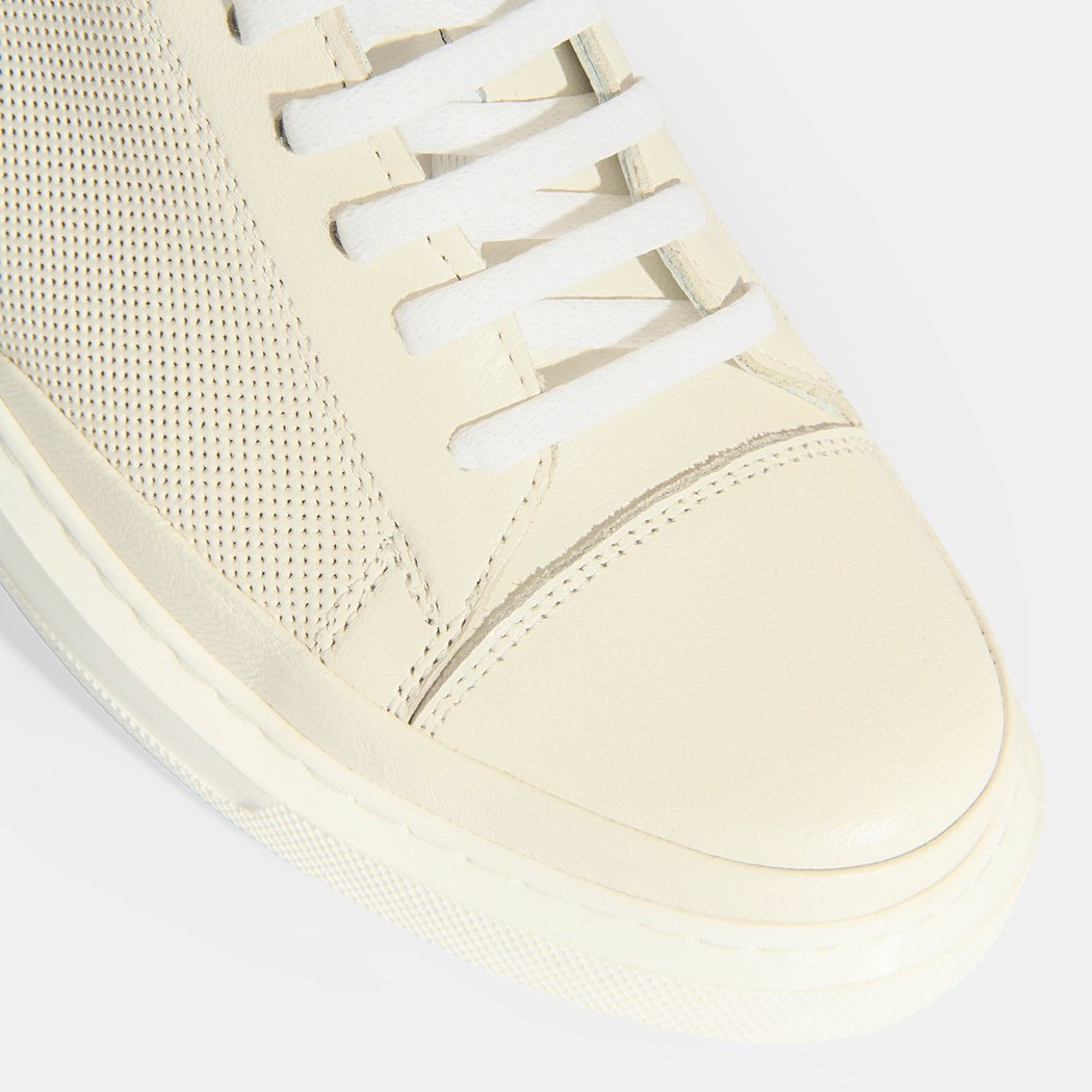 Kadın Beyaz Deri Bağcıklı Spor Ayakkabı